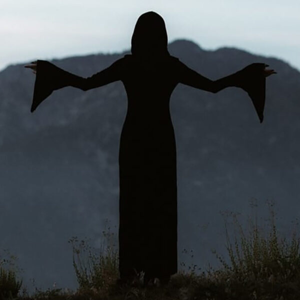 Dark Punk Halloween Velvet Cloak – Bild 8
